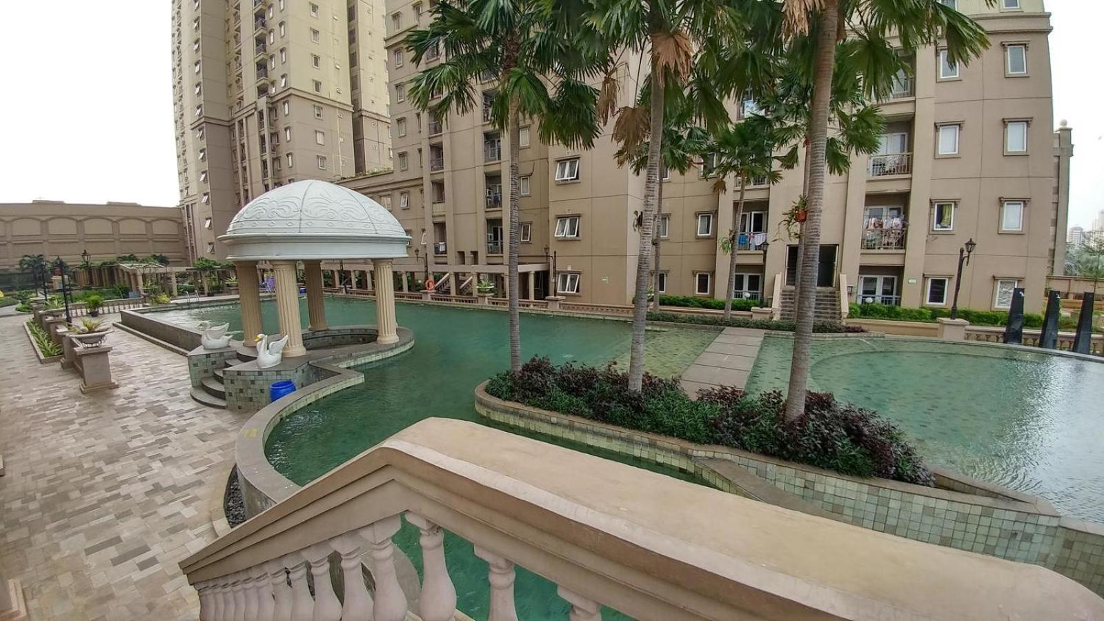 3Br Grand Palace With Private Bathtub By Travelio Джакарта Екстериор снимка
