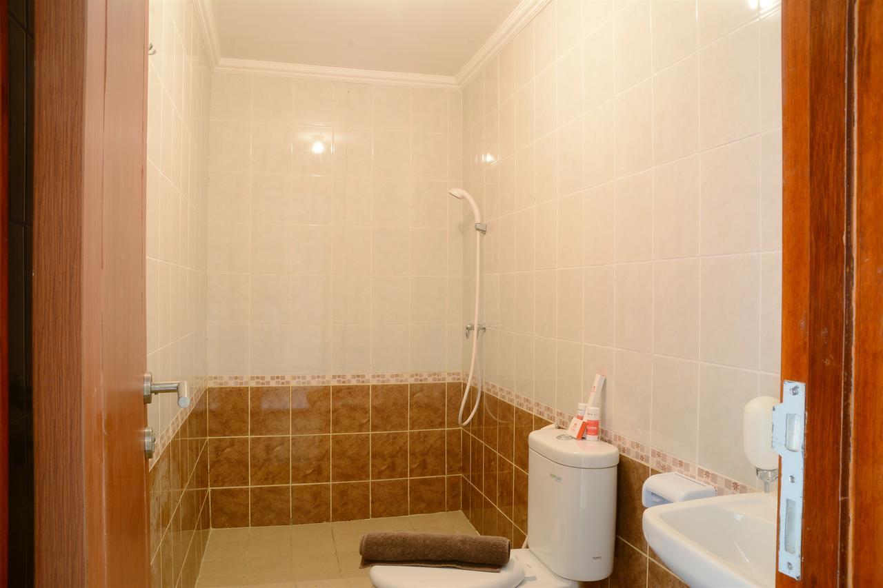 3Br Grand Palace With Private Bathtub By Travelio Джакарта Екстериор снимка
